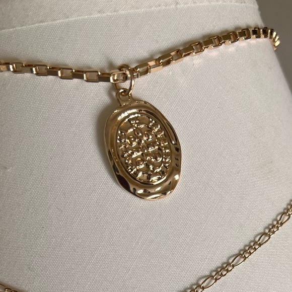 ‼️BOGO SALE‼️ Multiple Layer Gold Chain Penny Pendant Necklace - Picture 3 of 7
